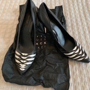 White House Black Market Black Heels